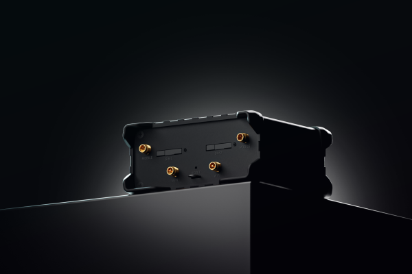 Teltonika TE-RUT951 Industriyel Etnernet Router