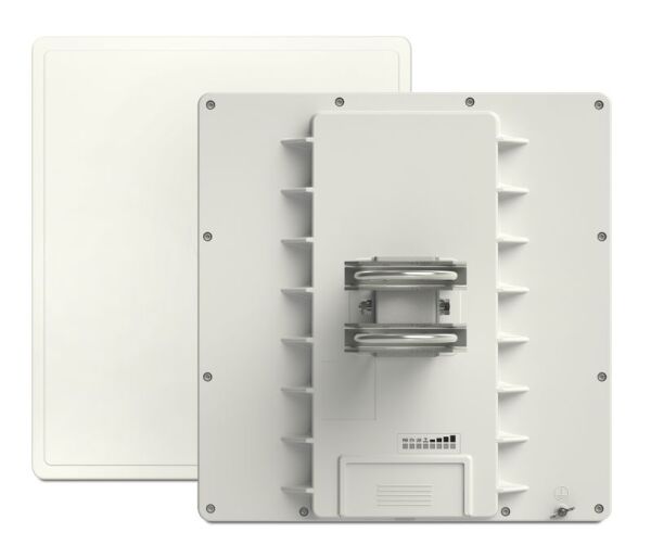 QRT-5 300 Mbit AP / CPE / PTP RB911G-5HPnD-QRT